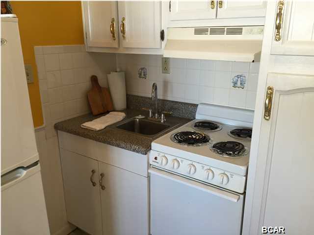 Fontainebleau Terrace - Residential