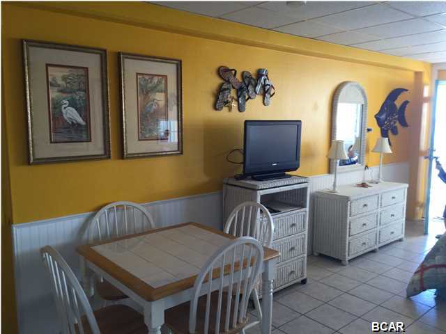 Fontainebleau Terrace - Residential