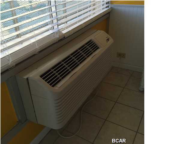 Fontainebleau Terrace - Residential