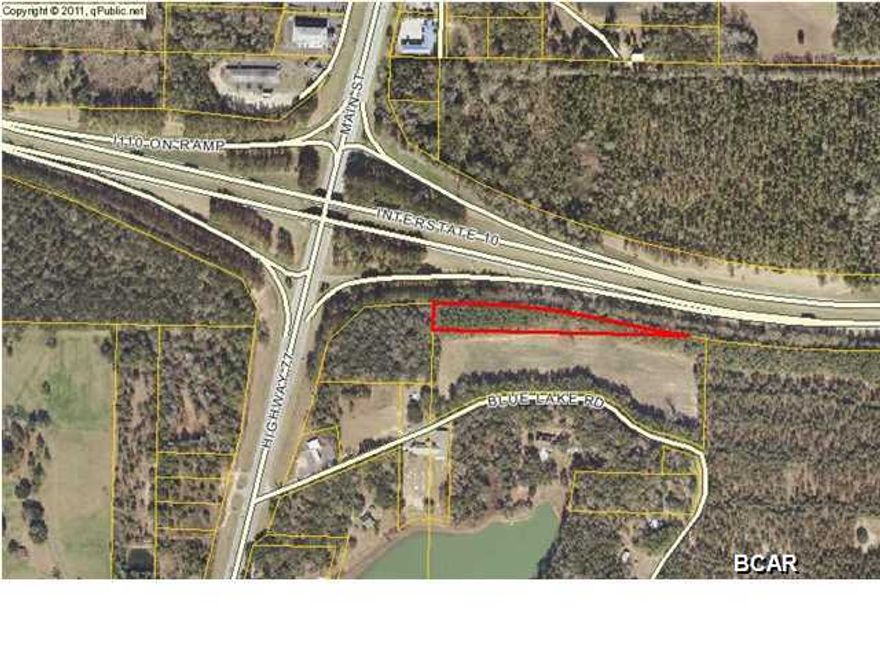 New Washington County alcohol ordinance allows sale of ''on premises'' beverages in a state licensed restaurant on this property. This parcel is the only property south of I-10 within the Chipley City Limits. Property is adjacent to the eastbound entrance ramp to I-10. Dimensions are approximate, no known survey available. Washington County & The City of Chipley have completed construction to extend municipal water, sewer and natural gas south of I-10 to bring utilities to the commercial properties south of the I-10-Highway 77 interchange. Legal access to be negotiated with neighboring parcels. Access will be from Blue Lake Road off Highway 77. Additional property also available (see MLS# 501660)