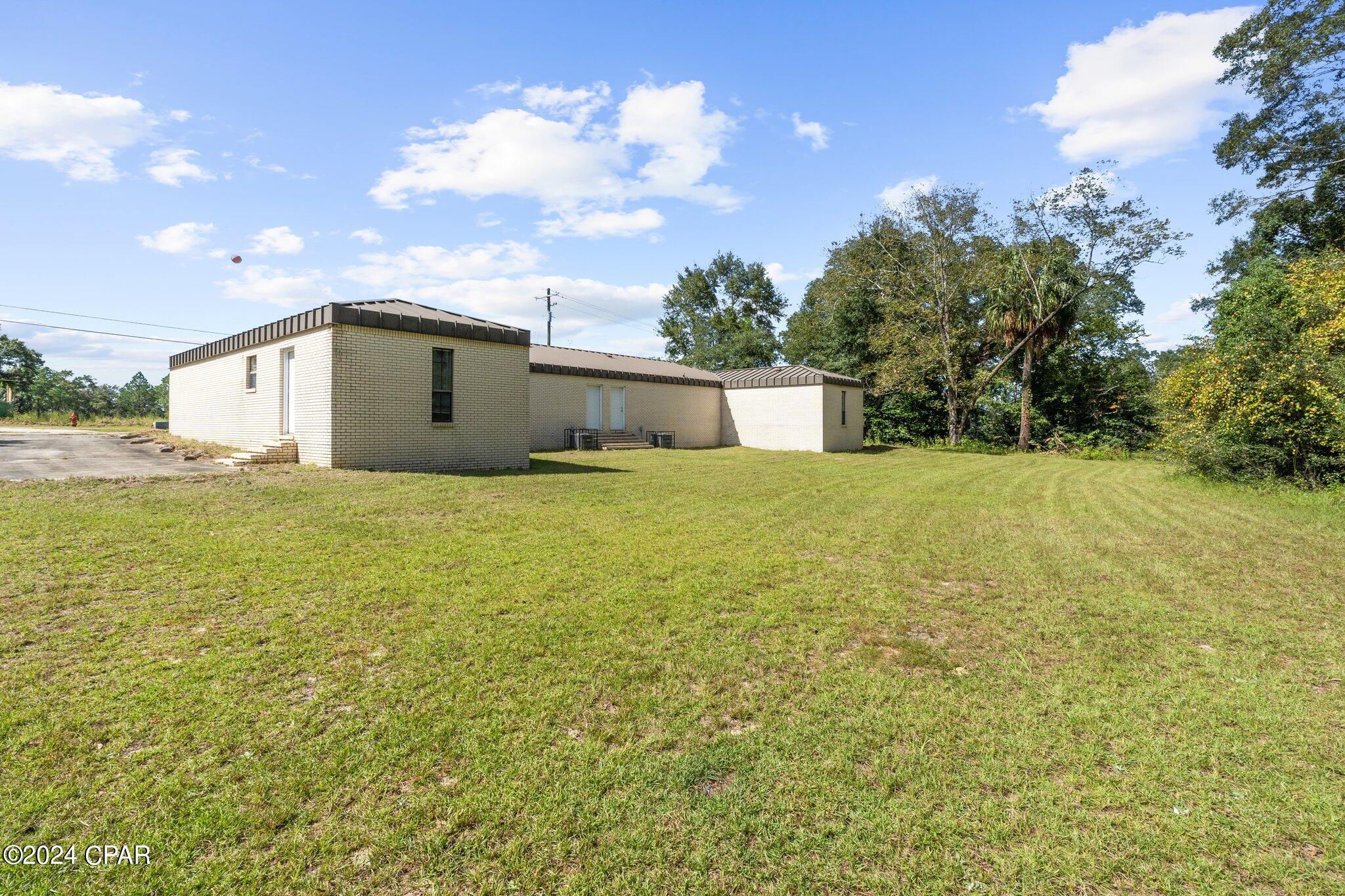 [No Recorded Subdiv] - Commercial Sale