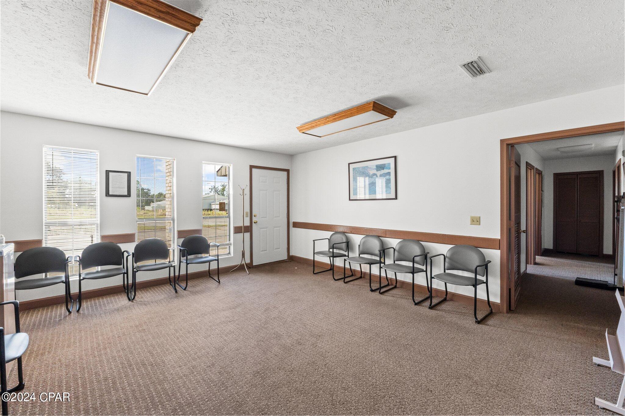 [No Recorded Subdiv] - Commercial Sale