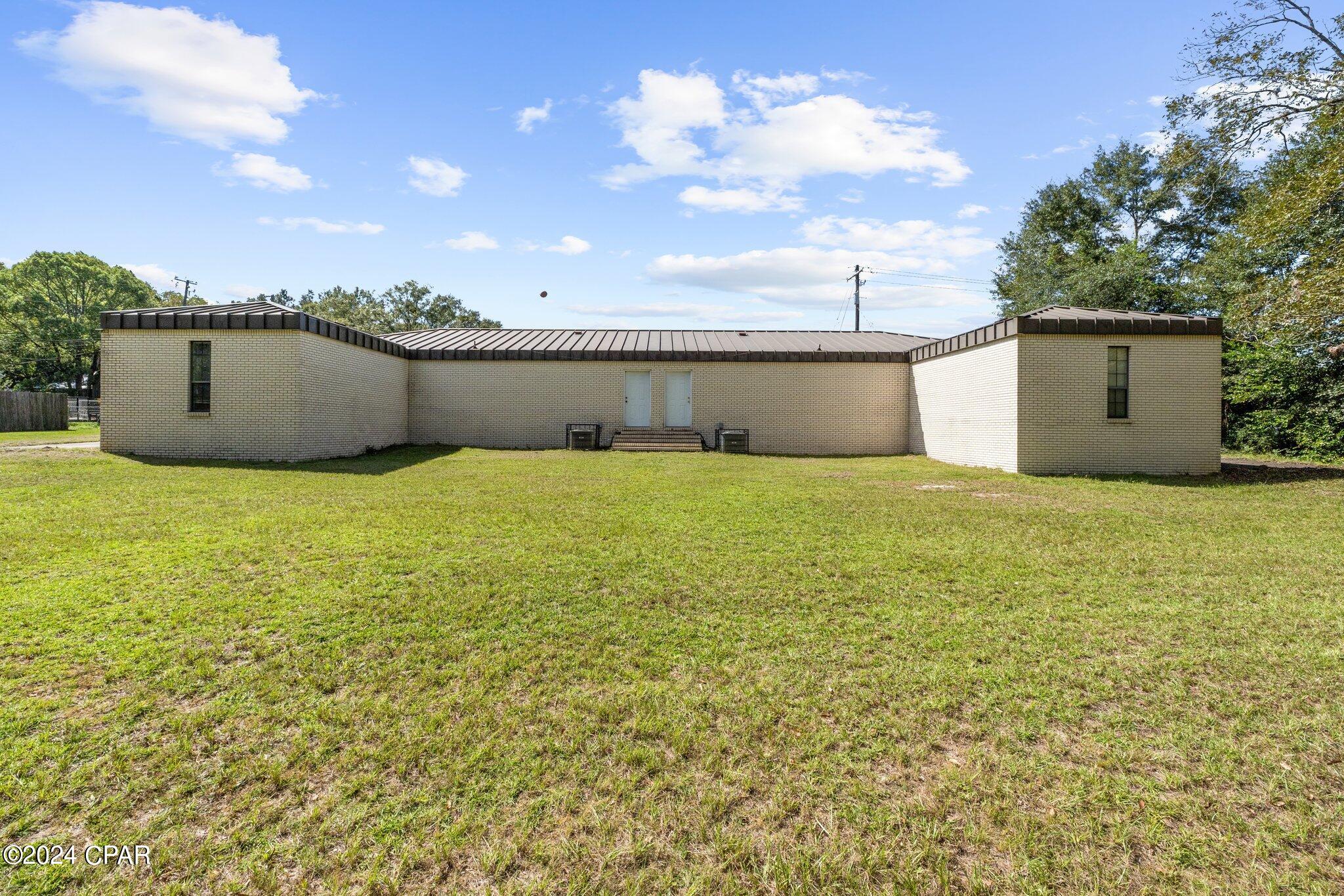 [No Recorded Subdiv] - Commercial Sale