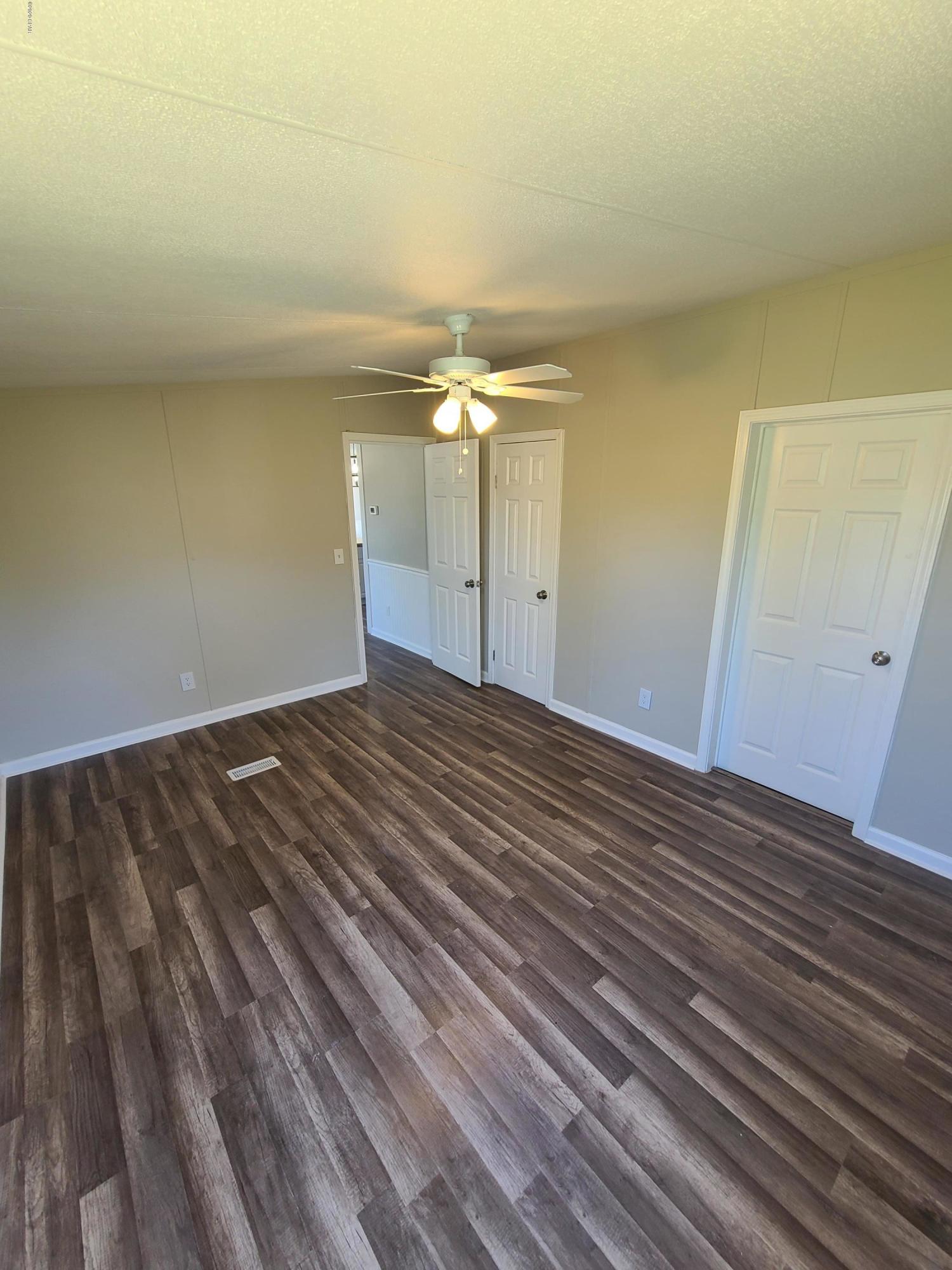 Sweetwater Village S Ph I - Residential