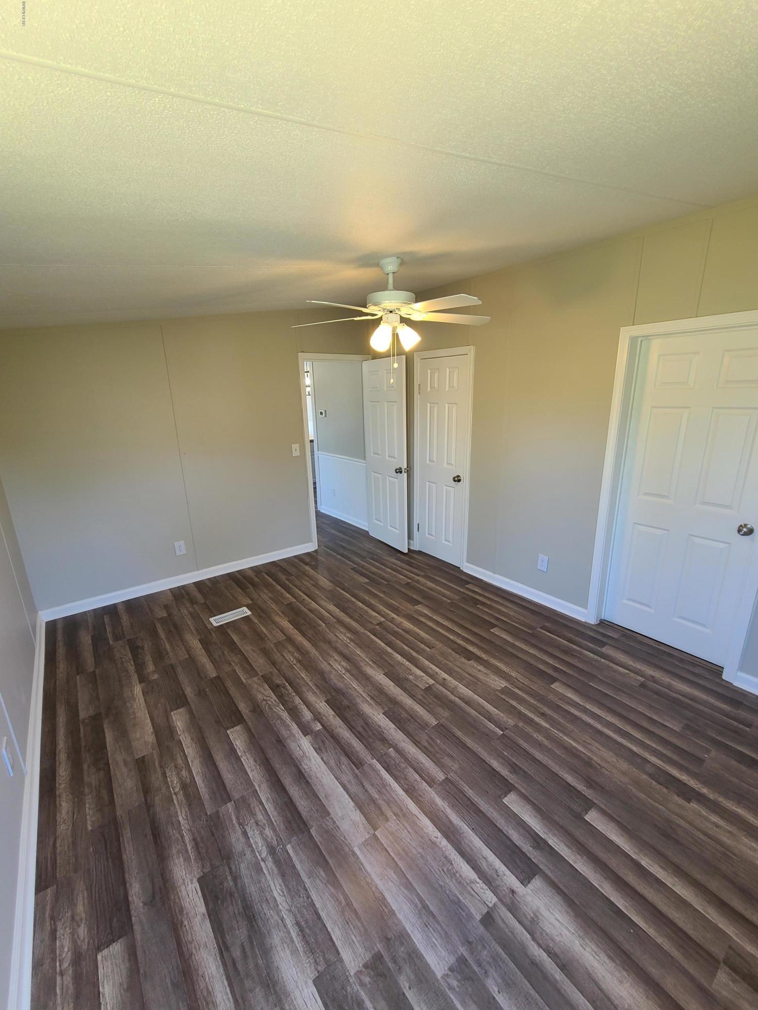 Sweetwater Village S Ph I - Residential