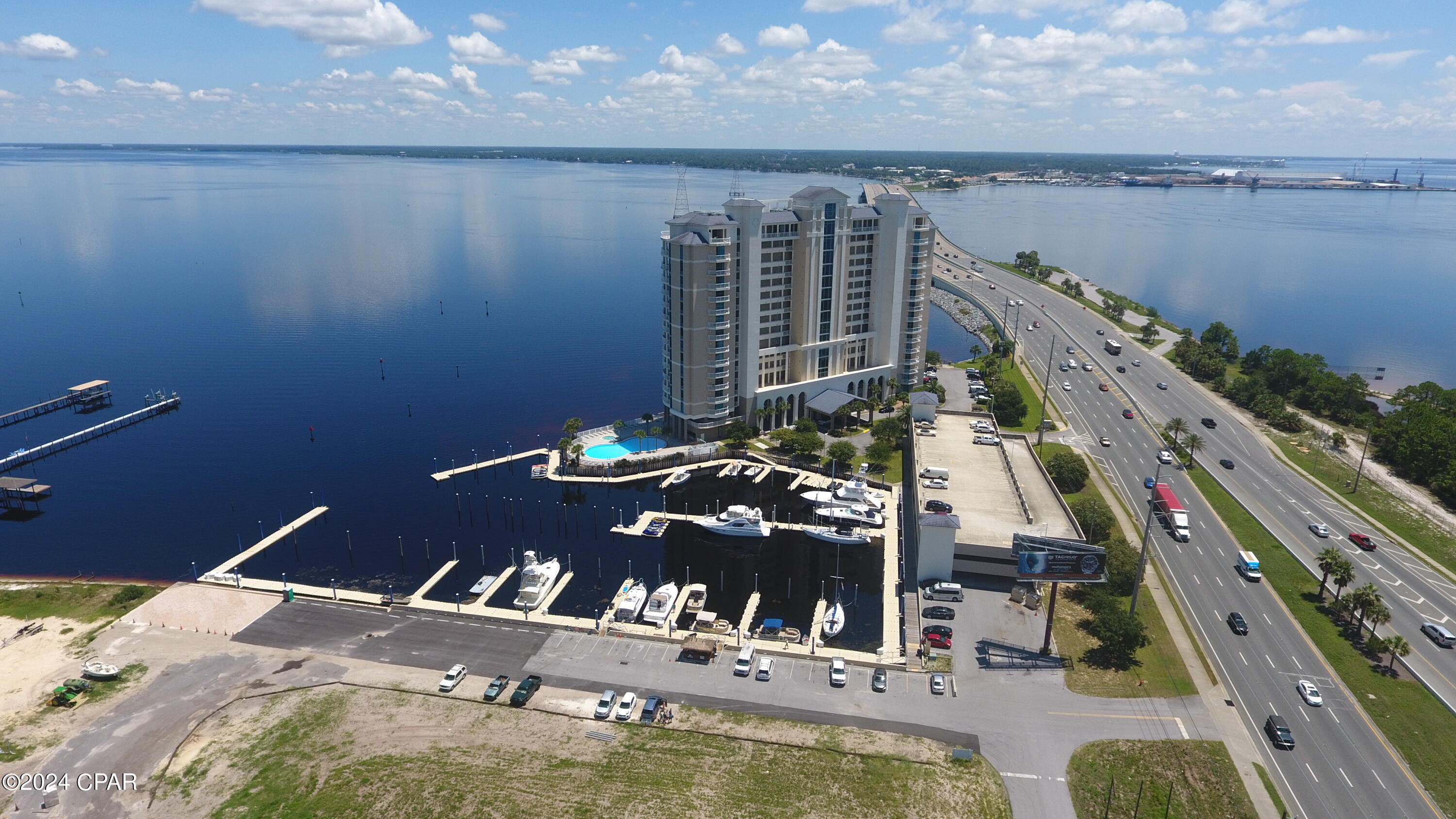 Marina Landing - Residential