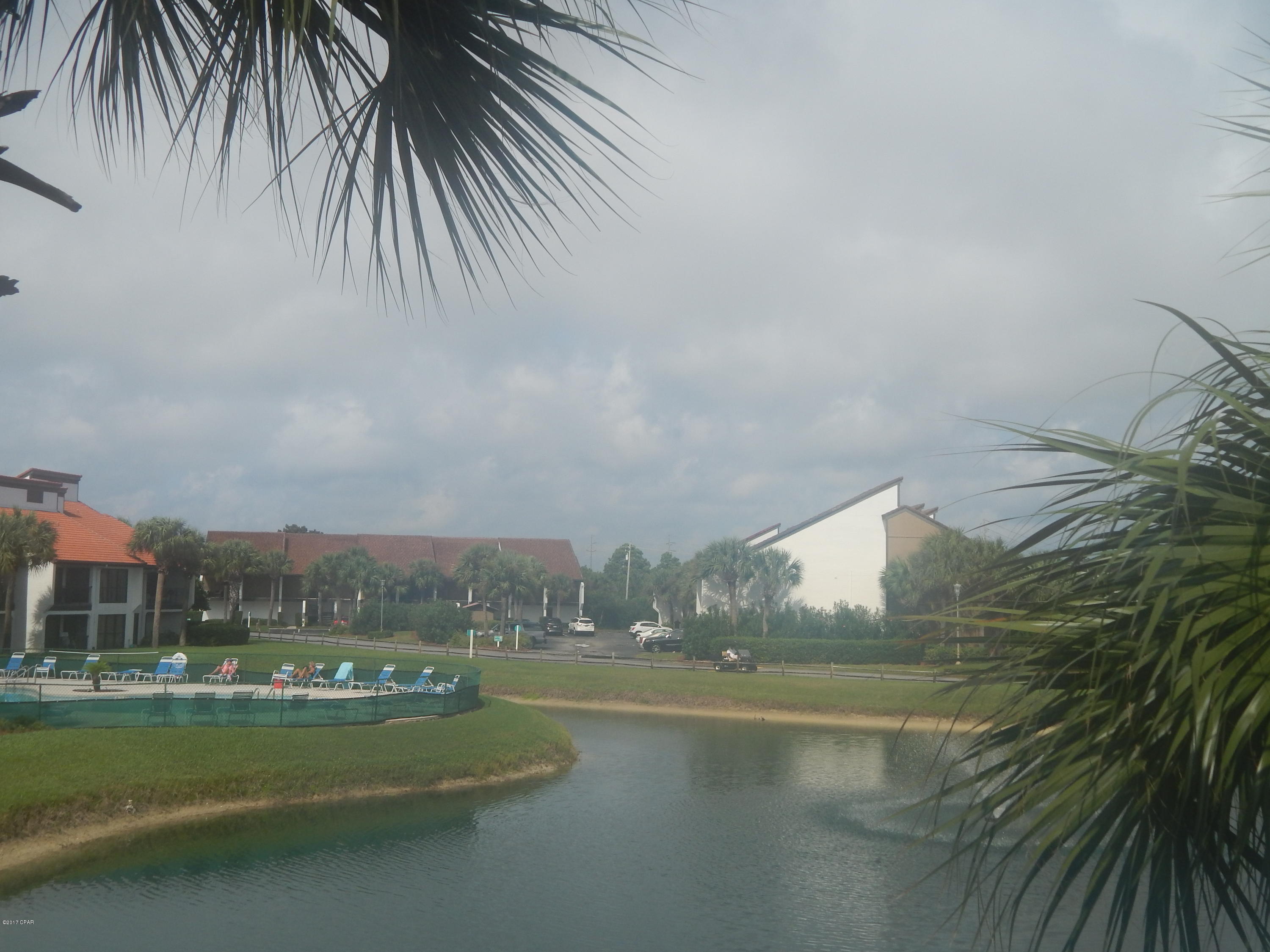 Edgewater Golf Villas IV - Residential