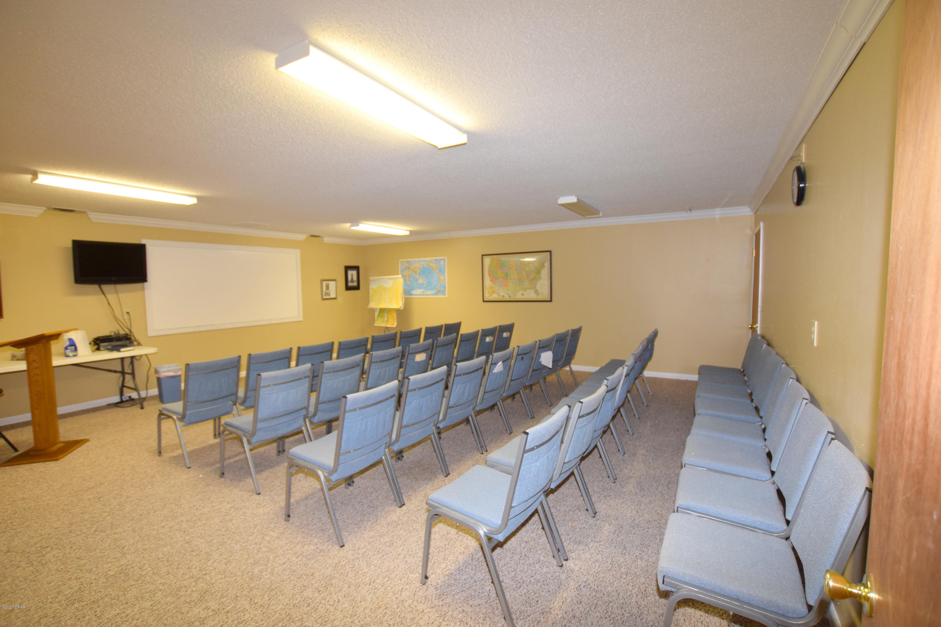 [No Recorded Subdiv] - Commercial Sale