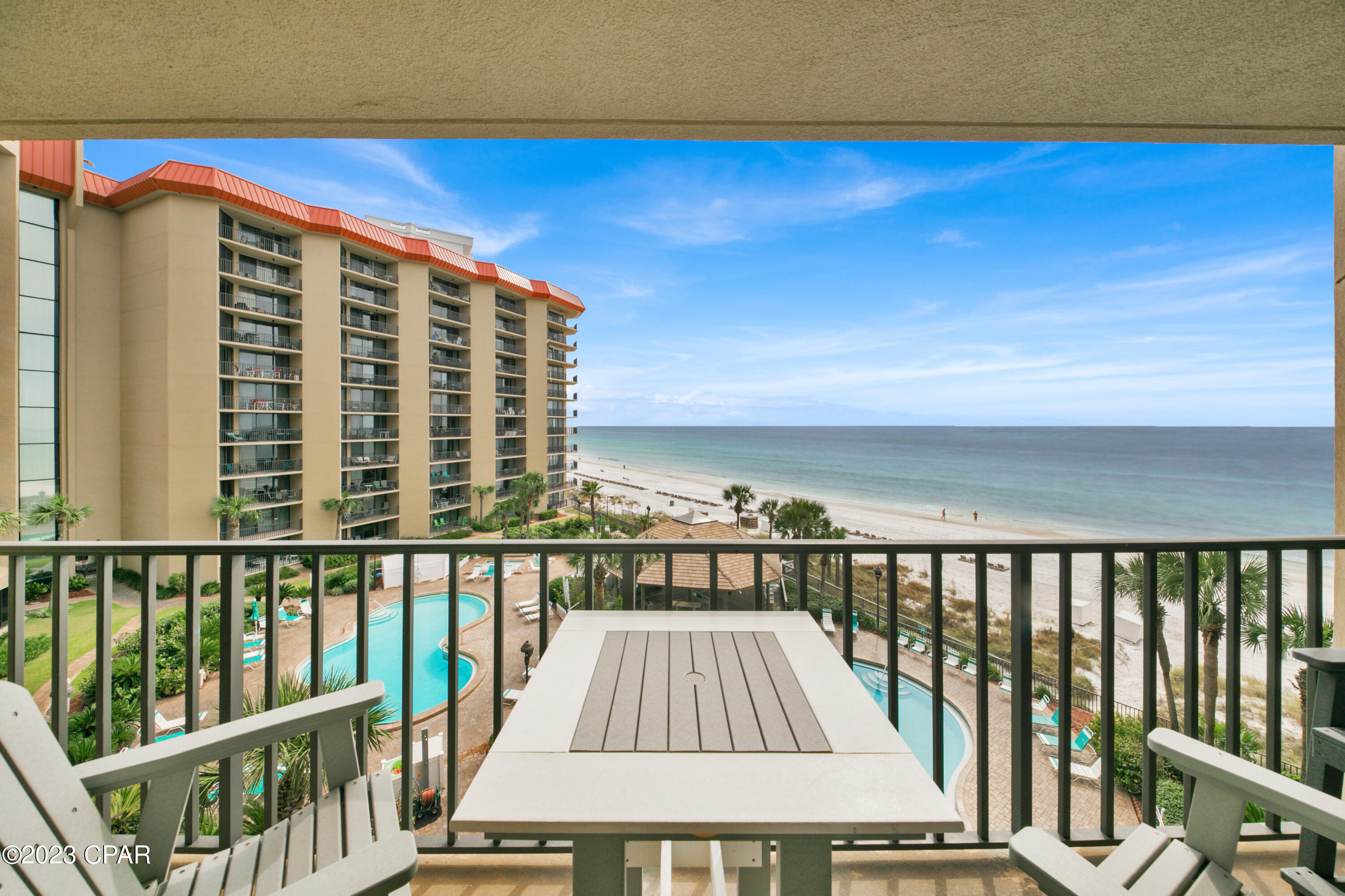 Summerhouse Condo. - Residential