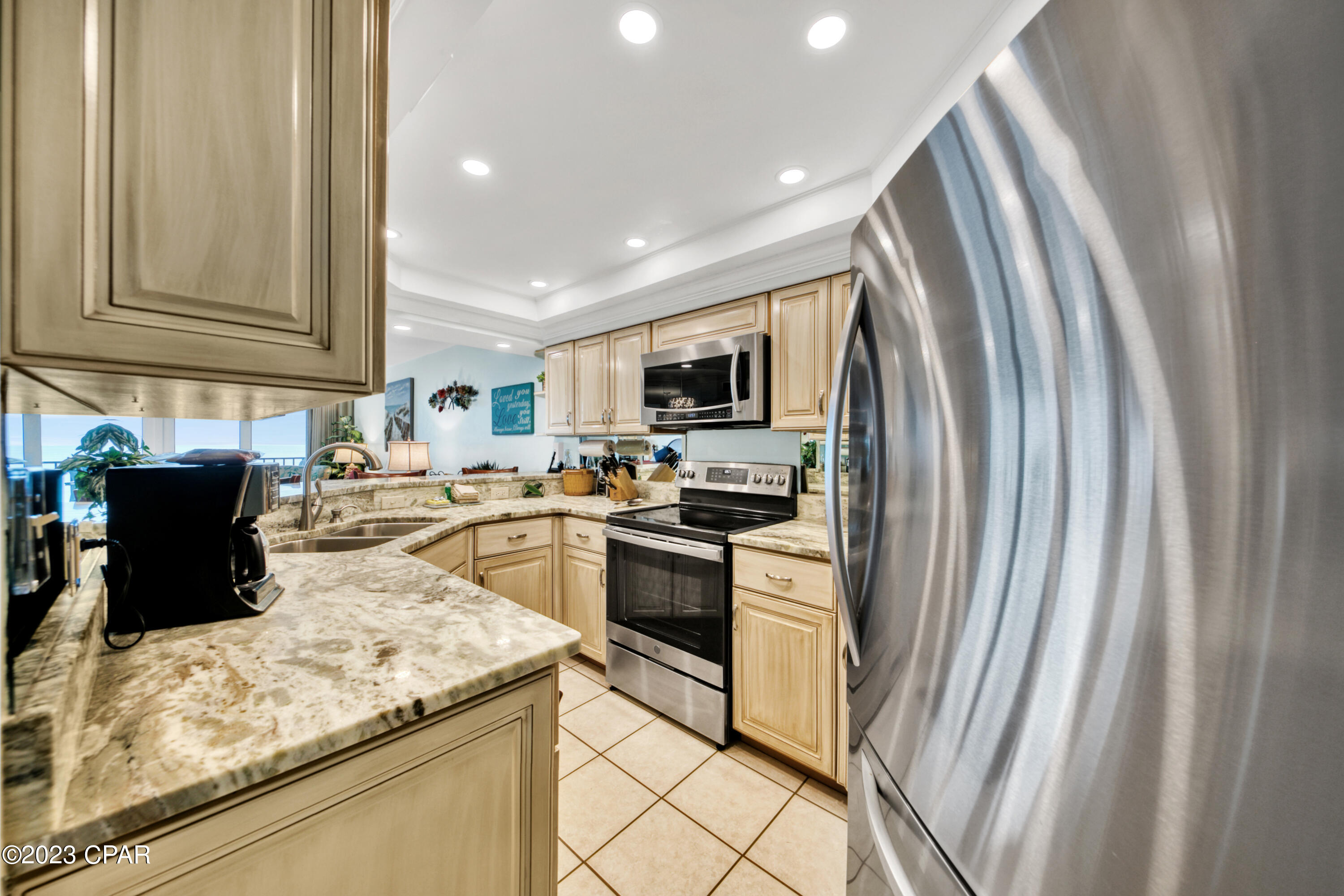 Summerhouse Condo. - Residential