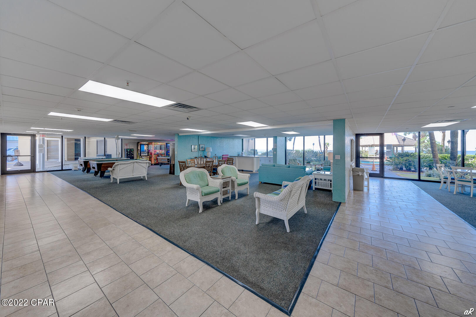 Summerhouse Condo. - Residential