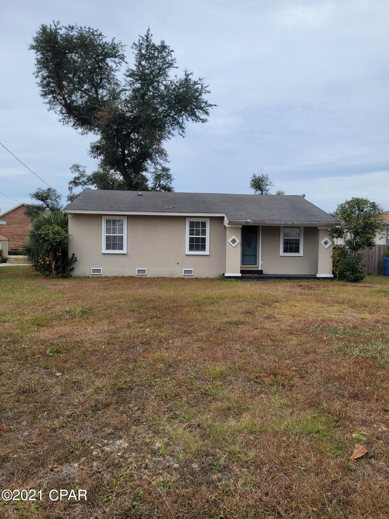 [No Recorded Subdiv] - Residential Lease