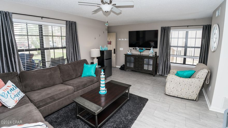 This beautiful, cozy, furnished condo would make an amazing short-term rental OR primary residence.  It boasts a large kitchen for entertaining guests, along with a spacious living room area and bunk with cabinets in the hallway.  The master is located in the quiet back room and there are 1.5 baths to accomodate everyone.
This furnished unit is conveniently located near all of the amenities that Horizon South has to offer and close to the beach....so take your pick!  Pools or Beach?!  This unit has been well maintained and would make a great rental or 2nd home!  The many amenities that attract so many people here include; 4 pools, hot tub, kiddie pool, 18-hole mini-golf, tennis, pickleball and basketball courts, fitness center, and more!  **Measurements are approximate and should be verified**