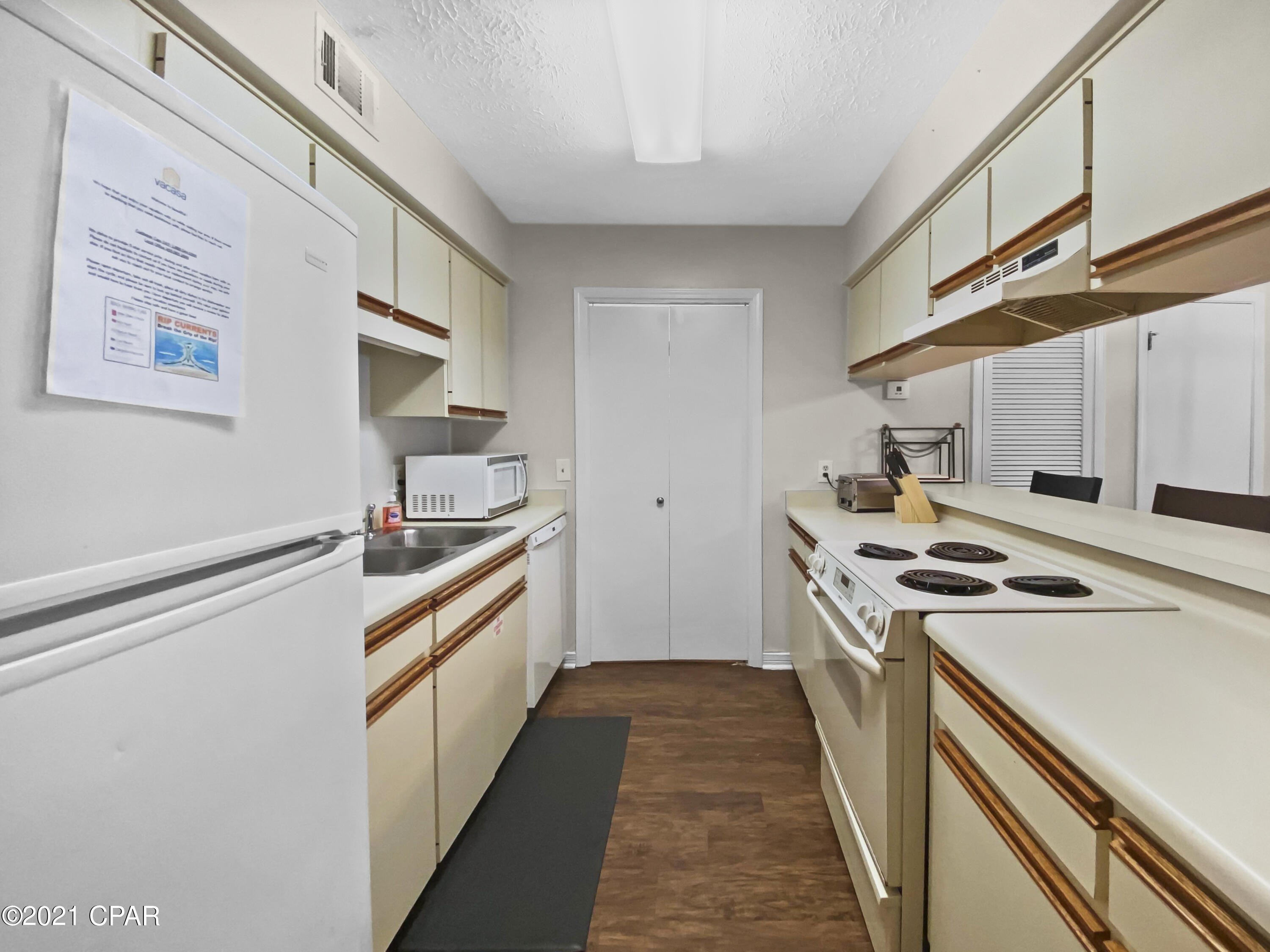 Treasure Cove Unit 1 - Residential