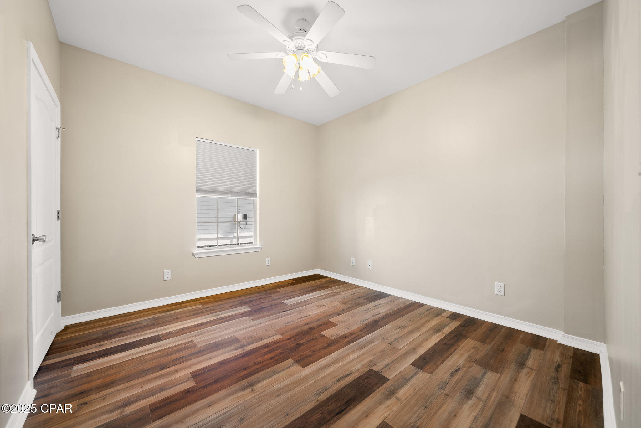 Magnolia Beach - Residential