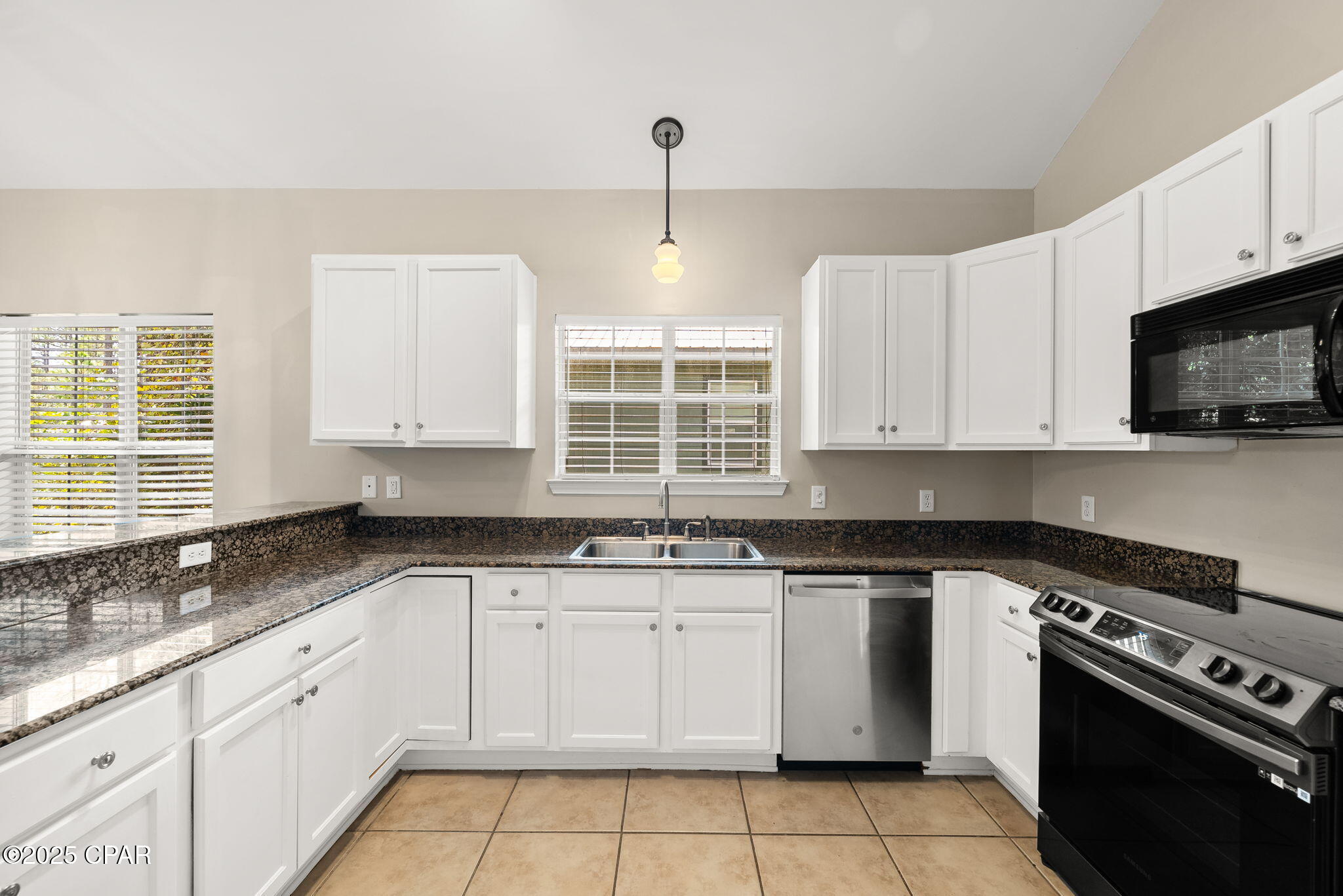 Magnolia Beach - Residential