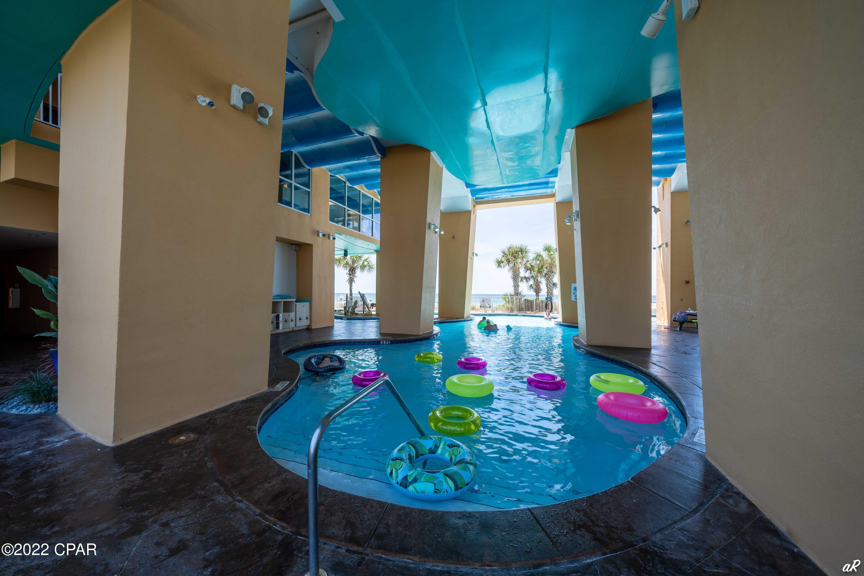 Splash Condo - Residential