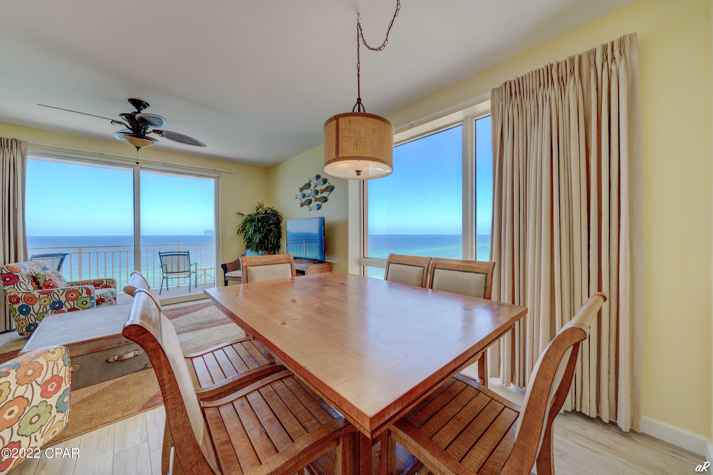 Splash Condo - Residential