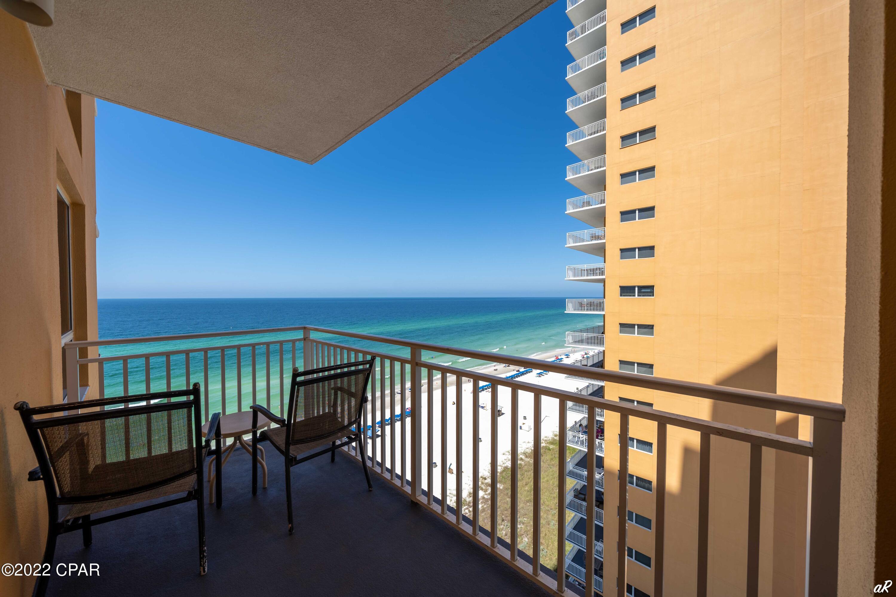 Splash Condo - Residential