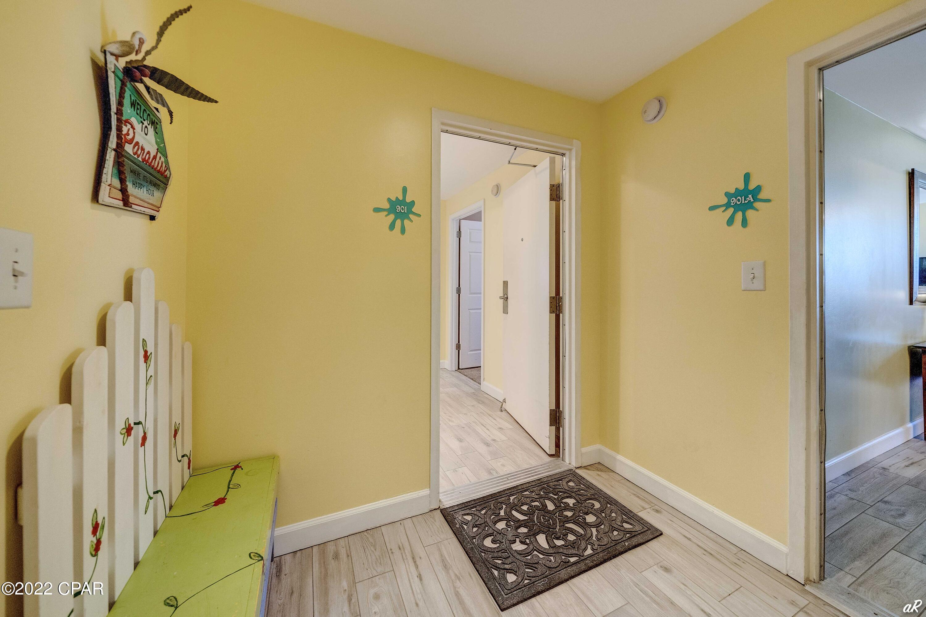 Splash Condo - Residential