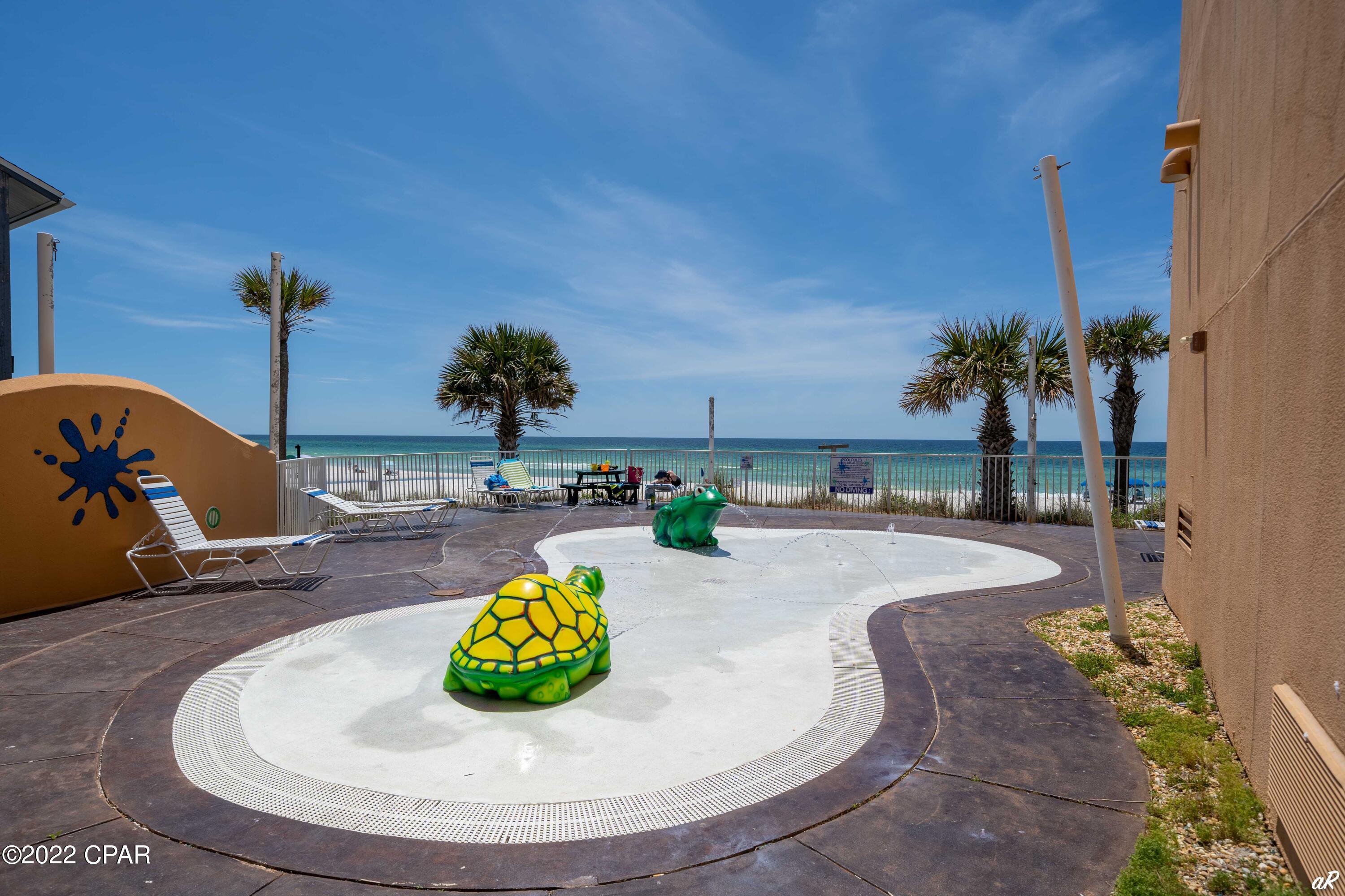 Splash Condo - Residential