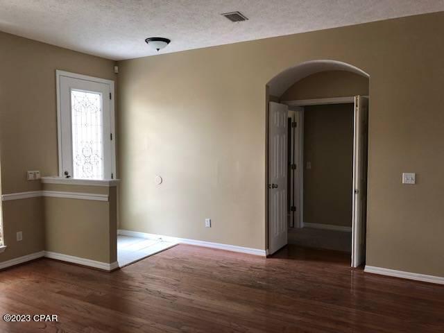 [No Recorded Subdiv] - Residential Lease