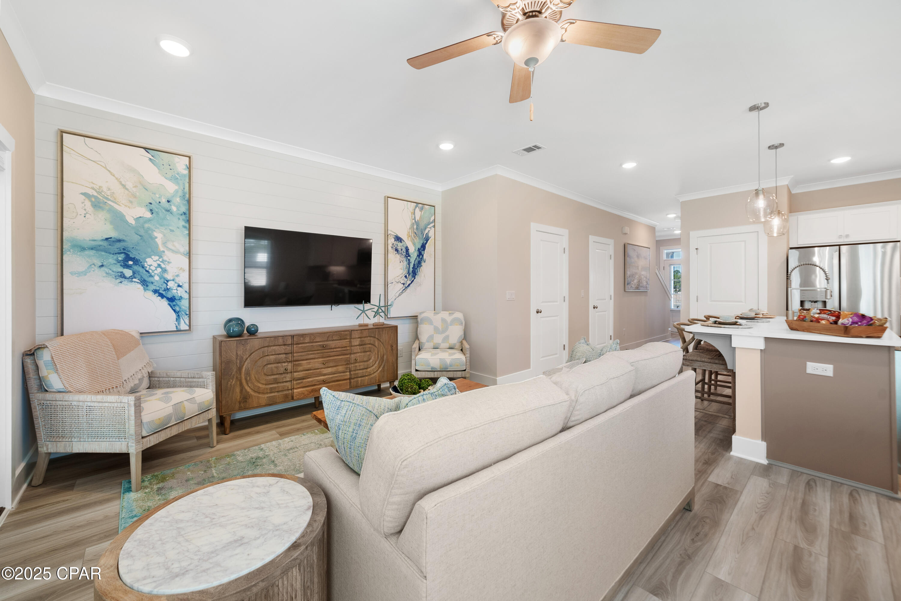 Colonial Landing - Residential