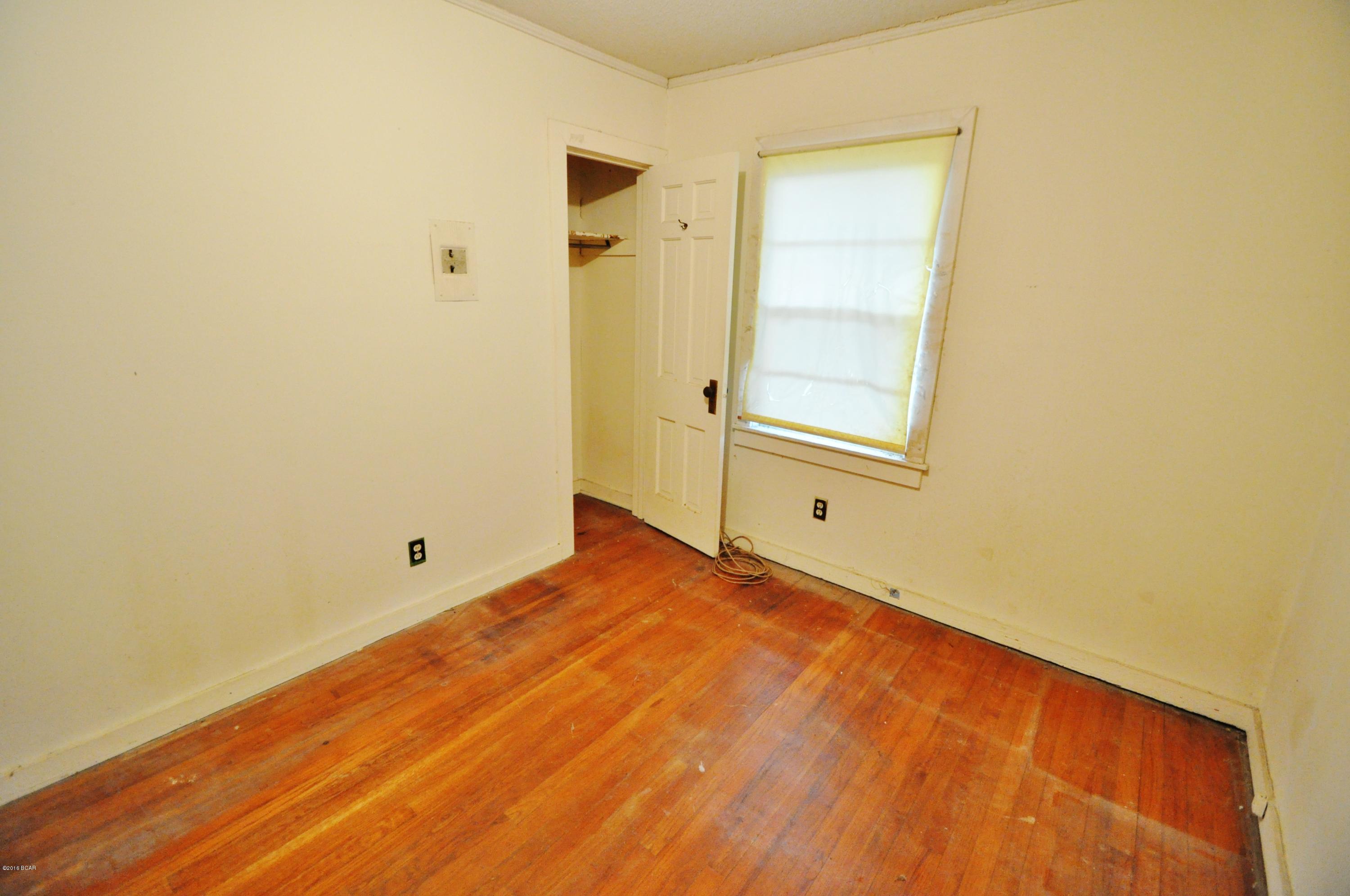 Oakland Terrace Add - Residential