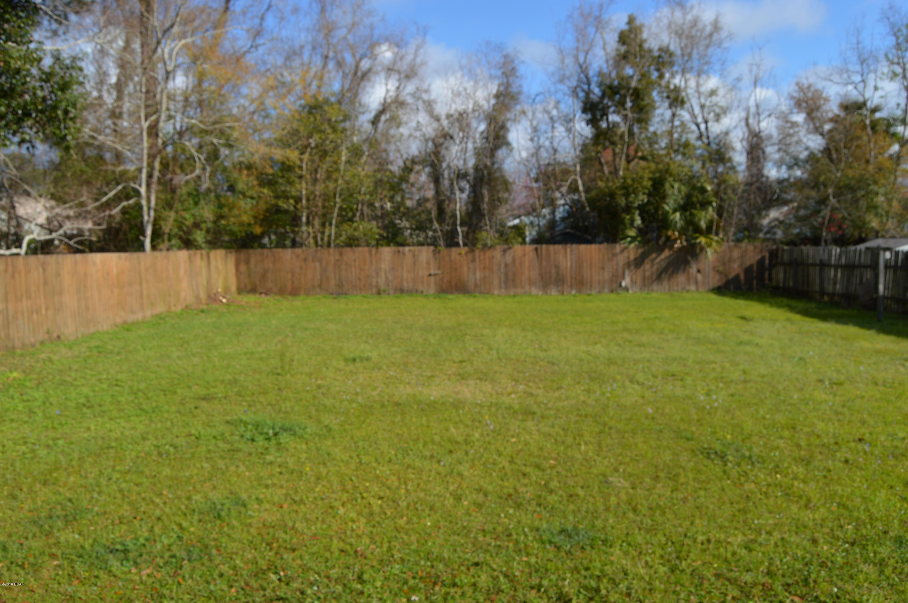 Pine Woods Add. - Residential