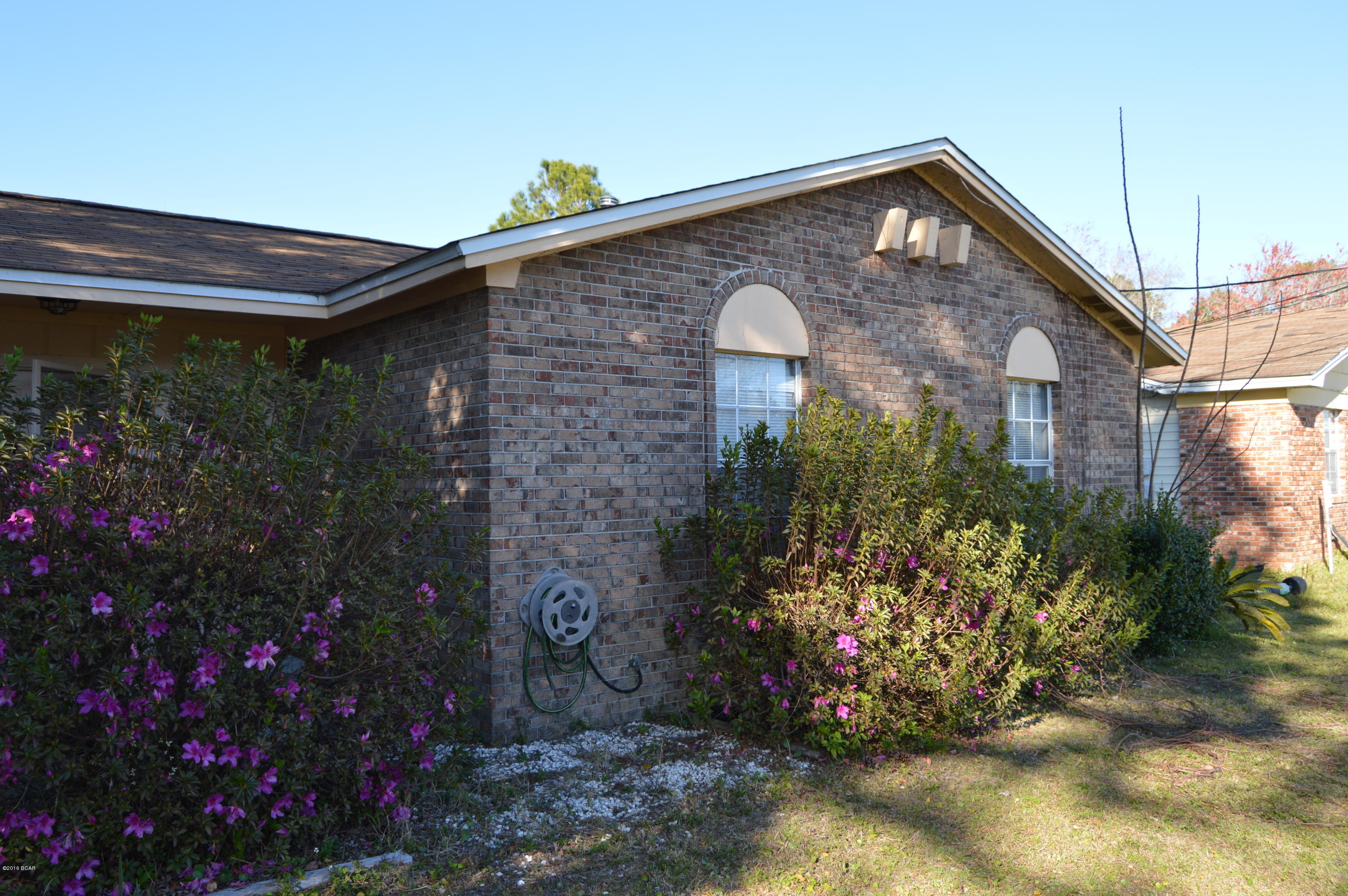 Pine Woods Add. - Residential