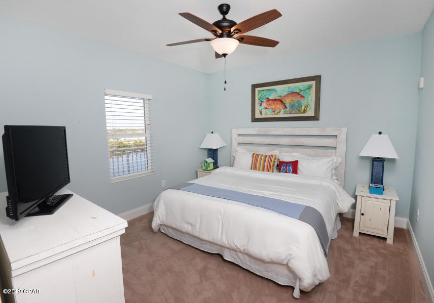 Laketown Wharf - Residential