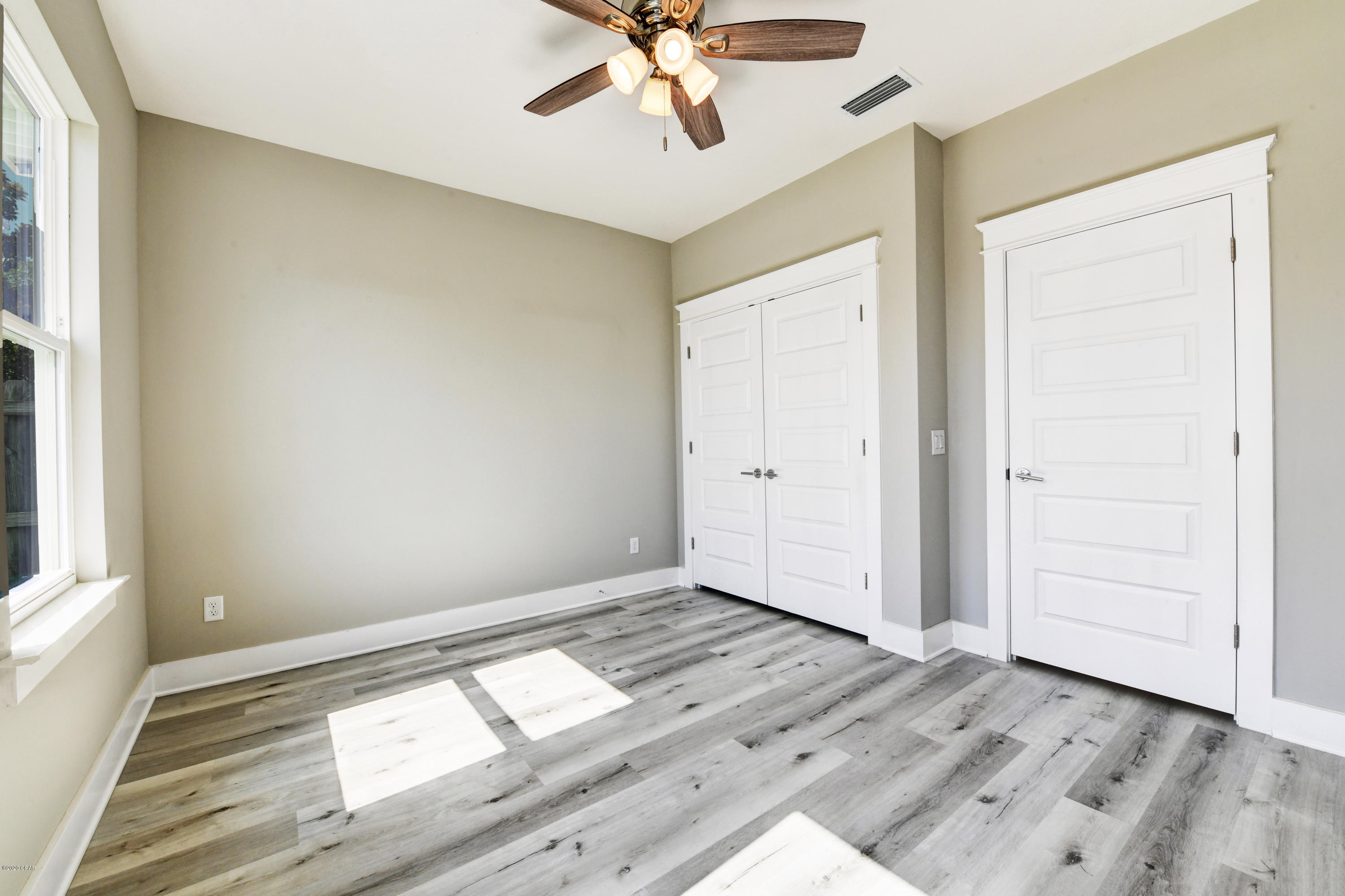 Bahama Heights - Residential