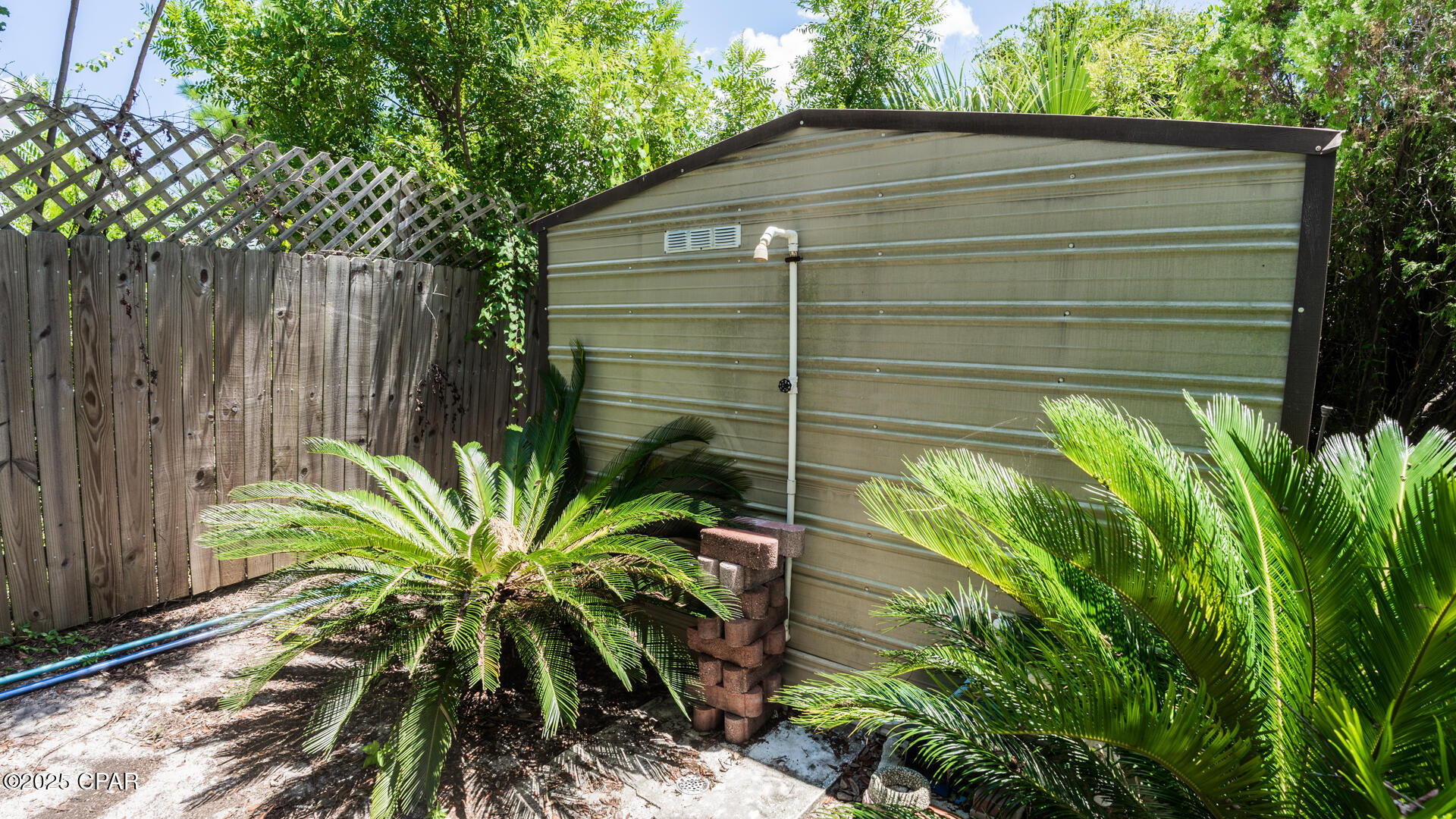 Panama City, Florida 32408, United States, 3 Bedrooms Bedrooms, ,2 BathroomsBathrooms,Residential,Pending,183089