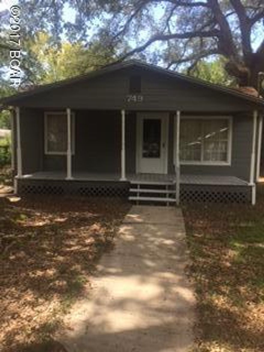 Great investment opportunity! Large lot can be split and and  a 2nd home can be built on it.  Just down the block from Rutherford High School. Bring your handyman skills and finish what the seller has started. 

Great rental income when completed, or live it yourself.  The home has no Heat and No AC. Inside and outside freshly painted and new carpet and vinyl floors. The value is in the land.  Please verify all sizes if important. Call today for more info.