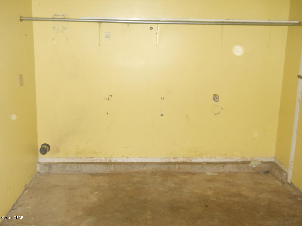 Pine Forest Est Ph 1 - Residential