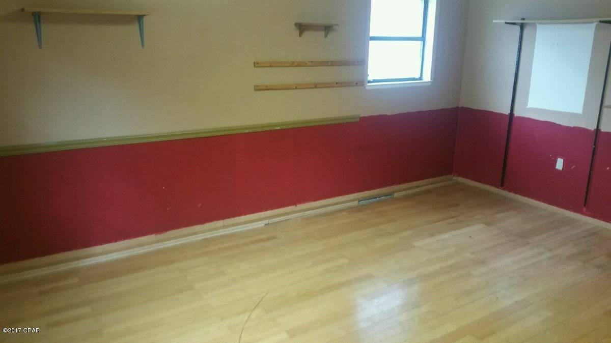 Pine Forest Est Ph 1 - Residential