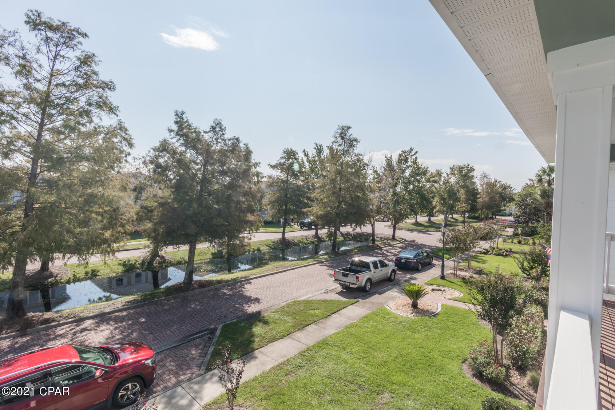 Magnolia Bay Club - Residential