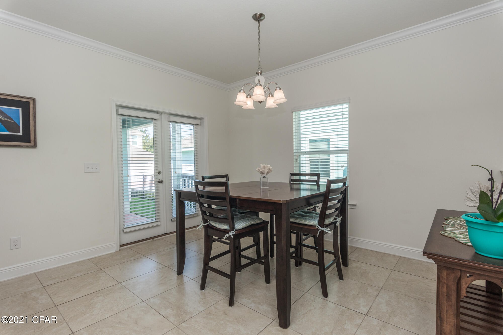 Magnolia Bay Club - Residential