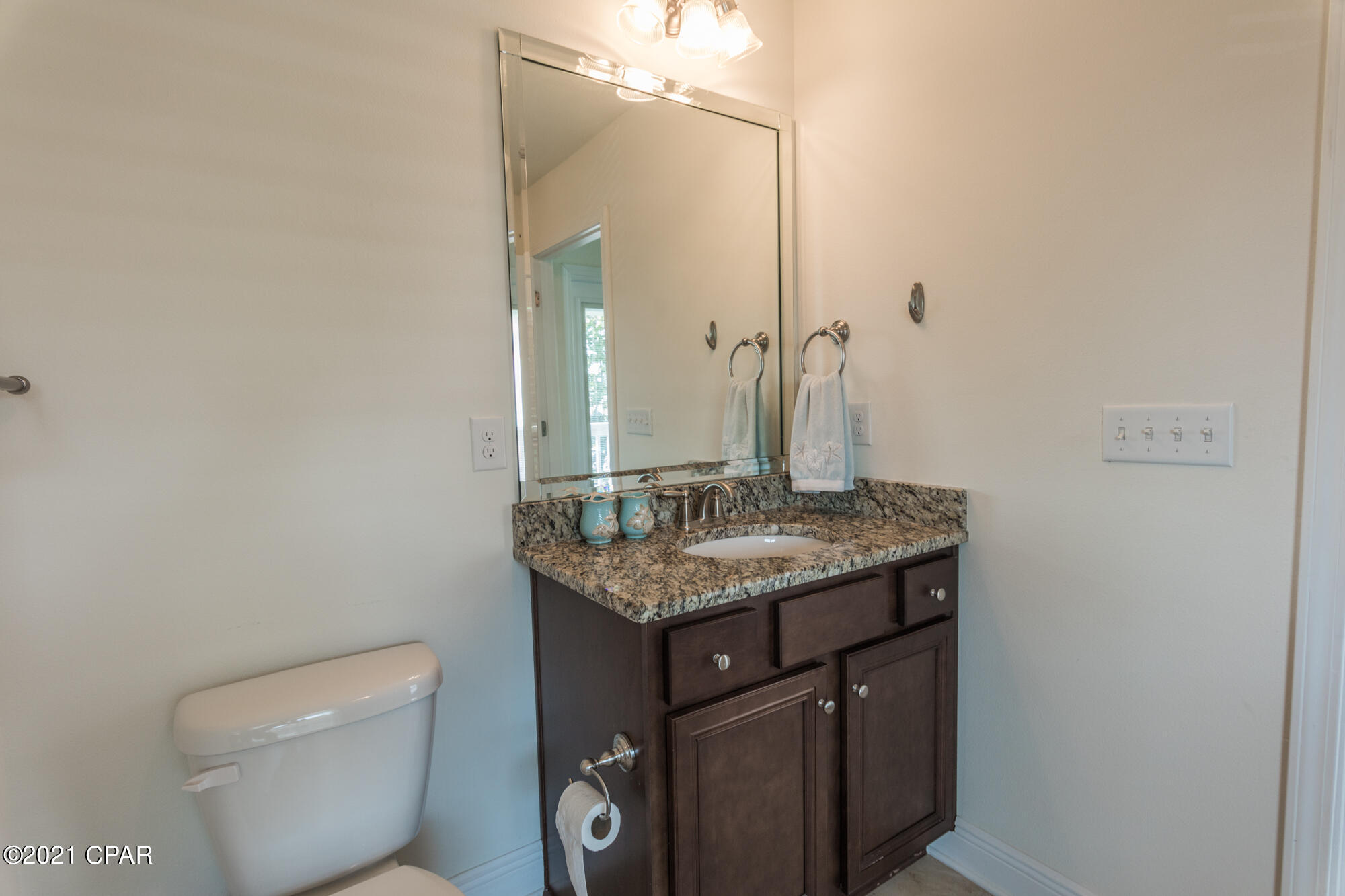 Magnolia Bay Club - Residential