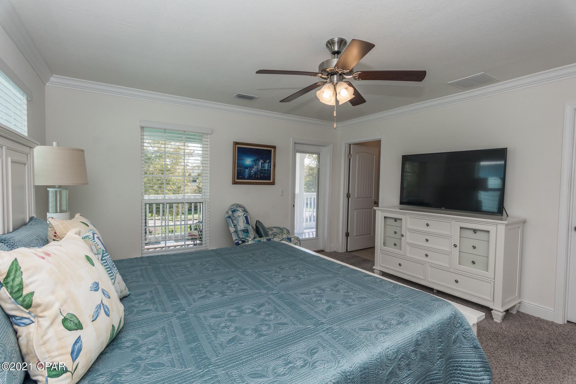 Magnolia Bay Club - Residential