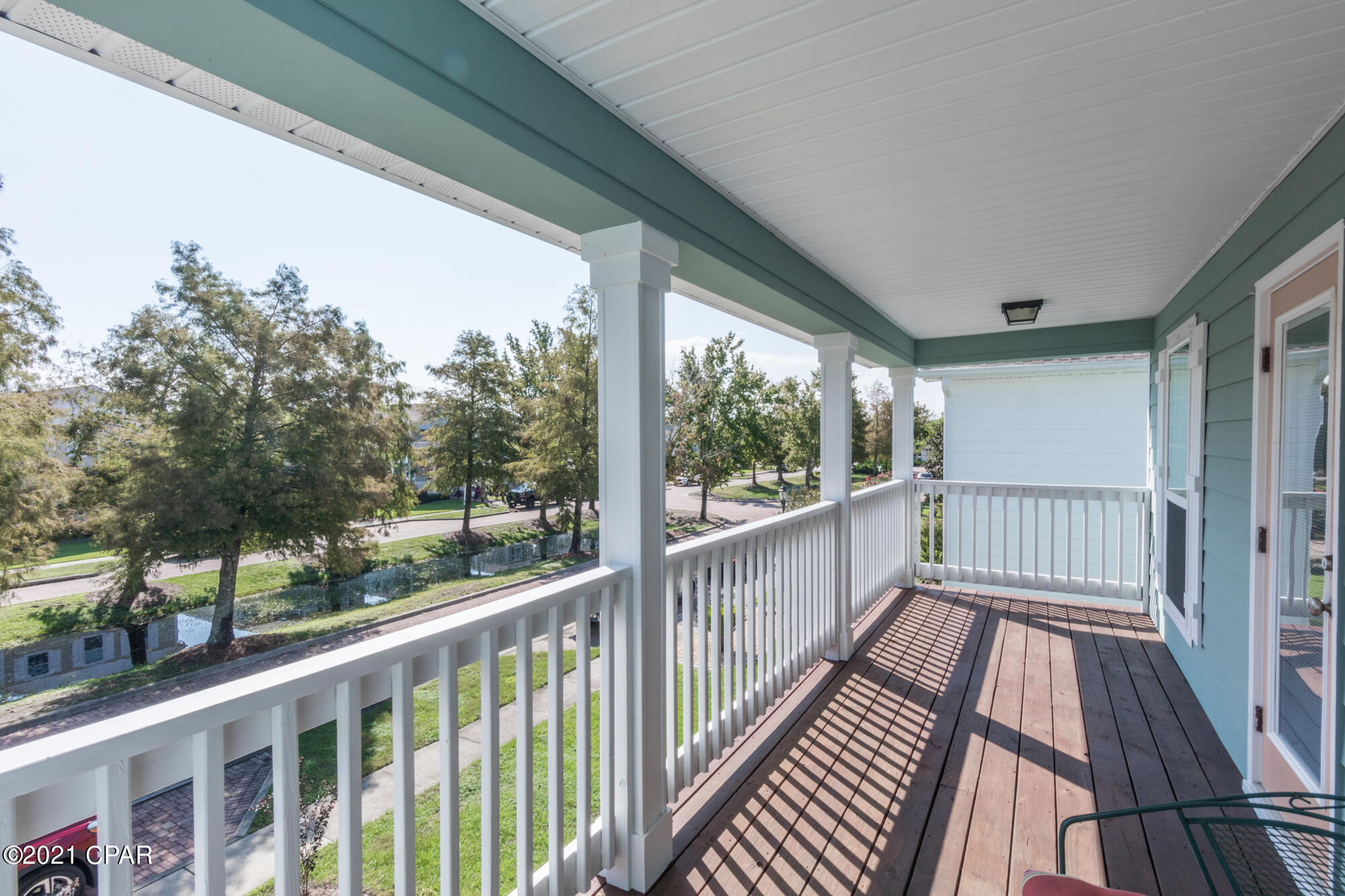 Magnolia Bay Club - Residential