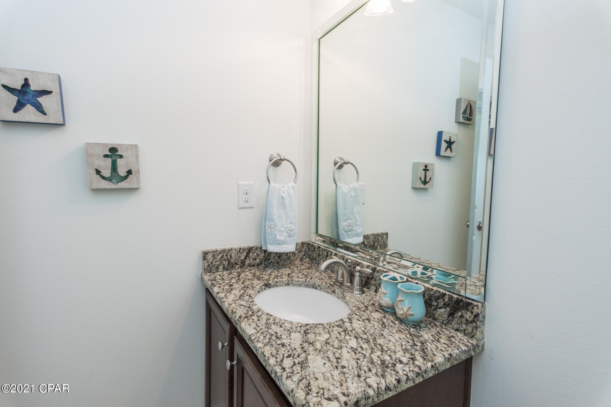 Magnolia Bay Club - Residential