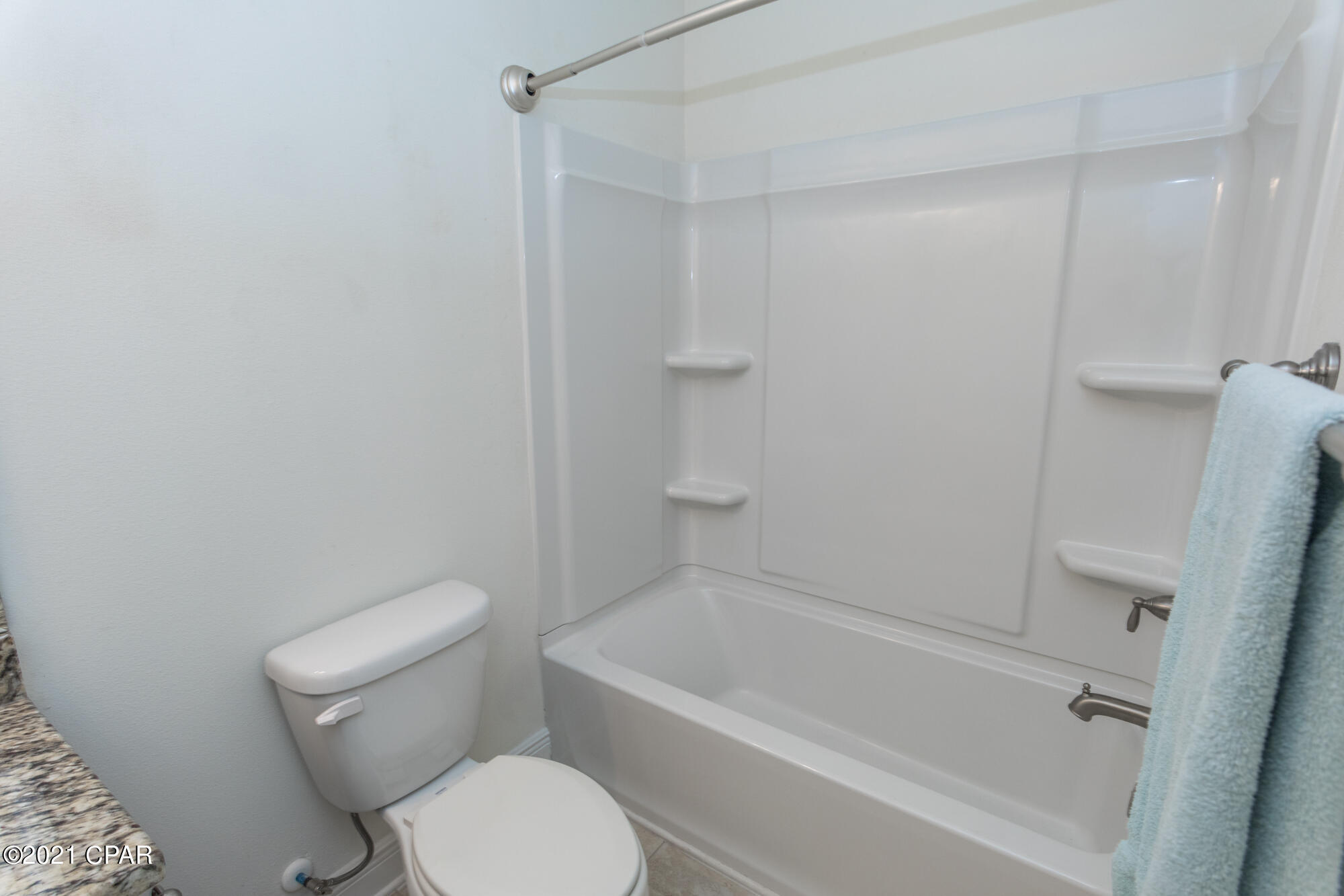 Magnolia Bay Club - Residential