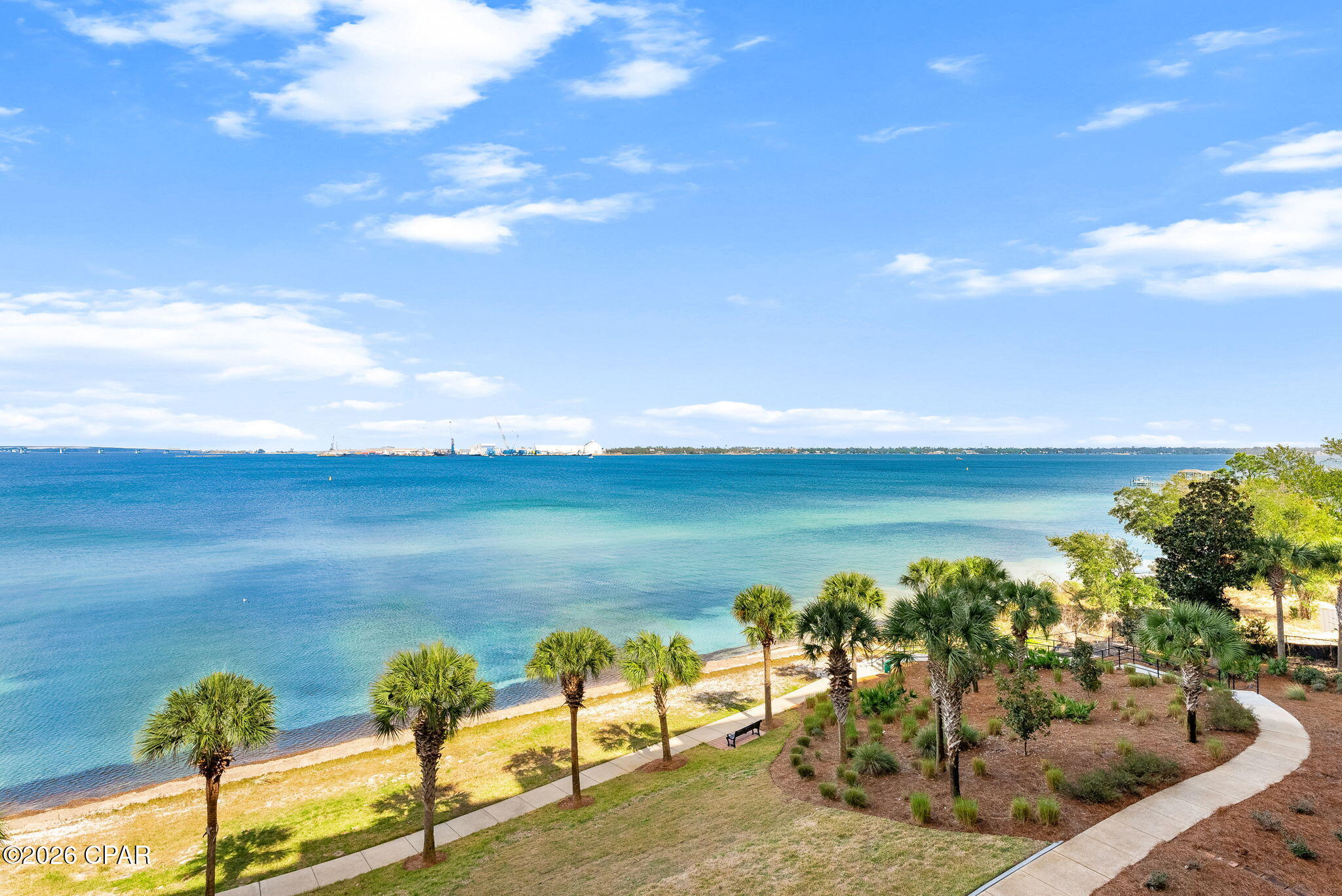 Magnolia Bay Club - Residential