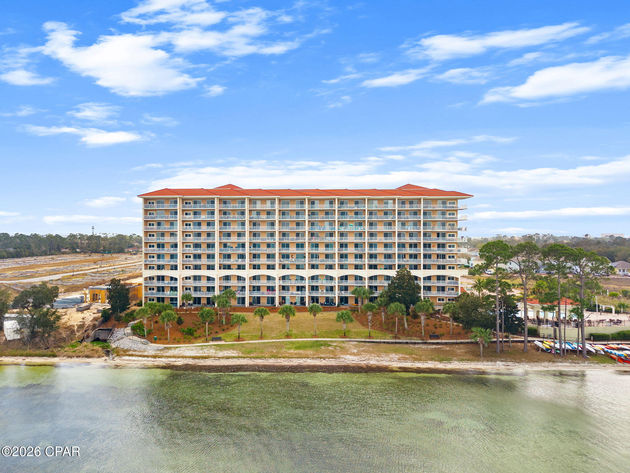 Magnolia Bay Club - Residential