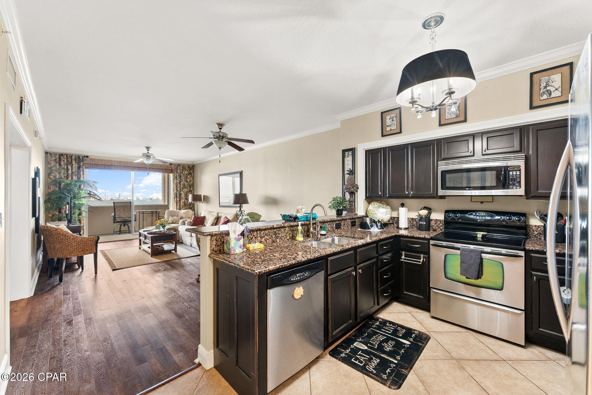 Magnolia Bay Club - Residential