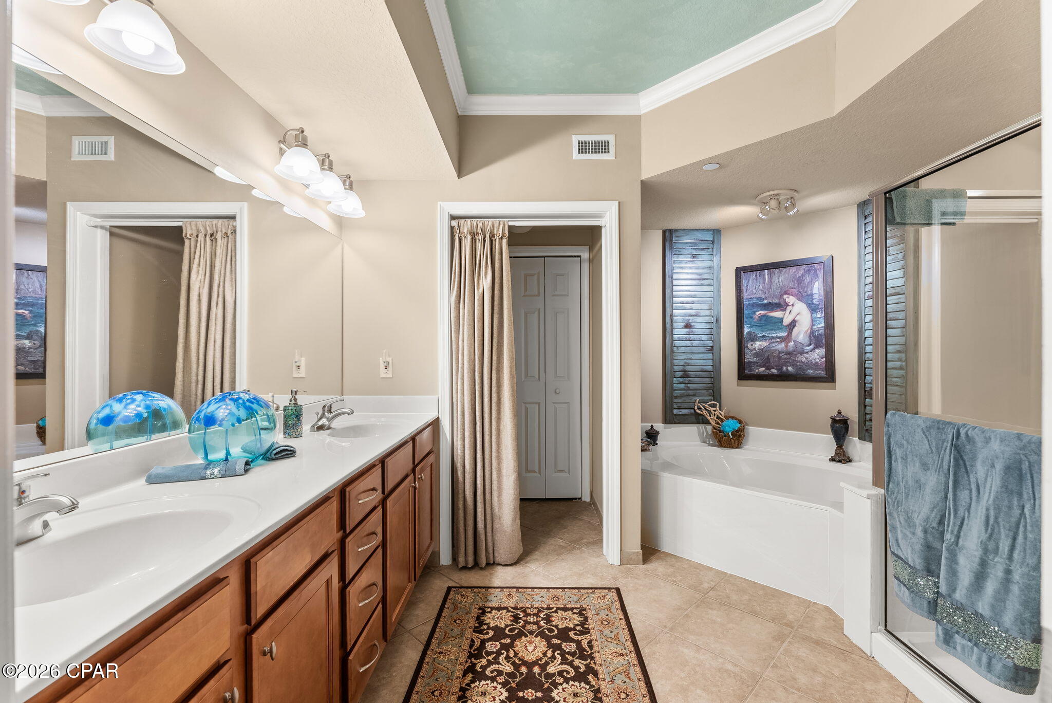 Magnolia Bay Club - Residential