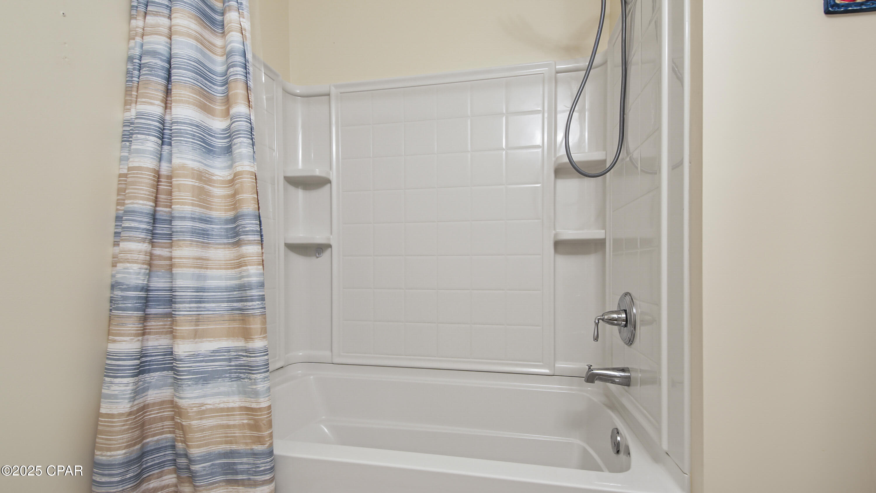 Annabella's Townhomes - Residential Lease