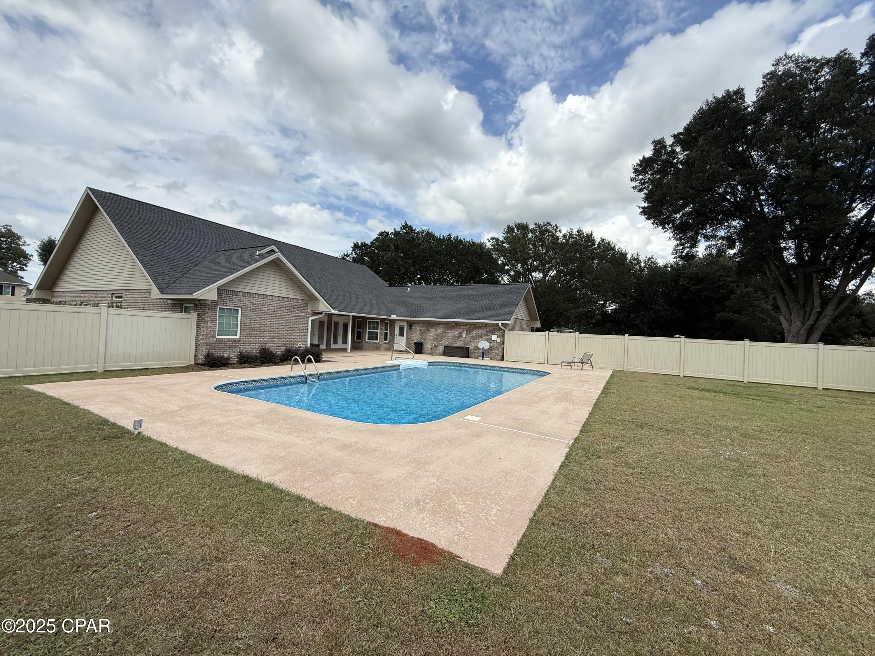 North Oaks - Residential