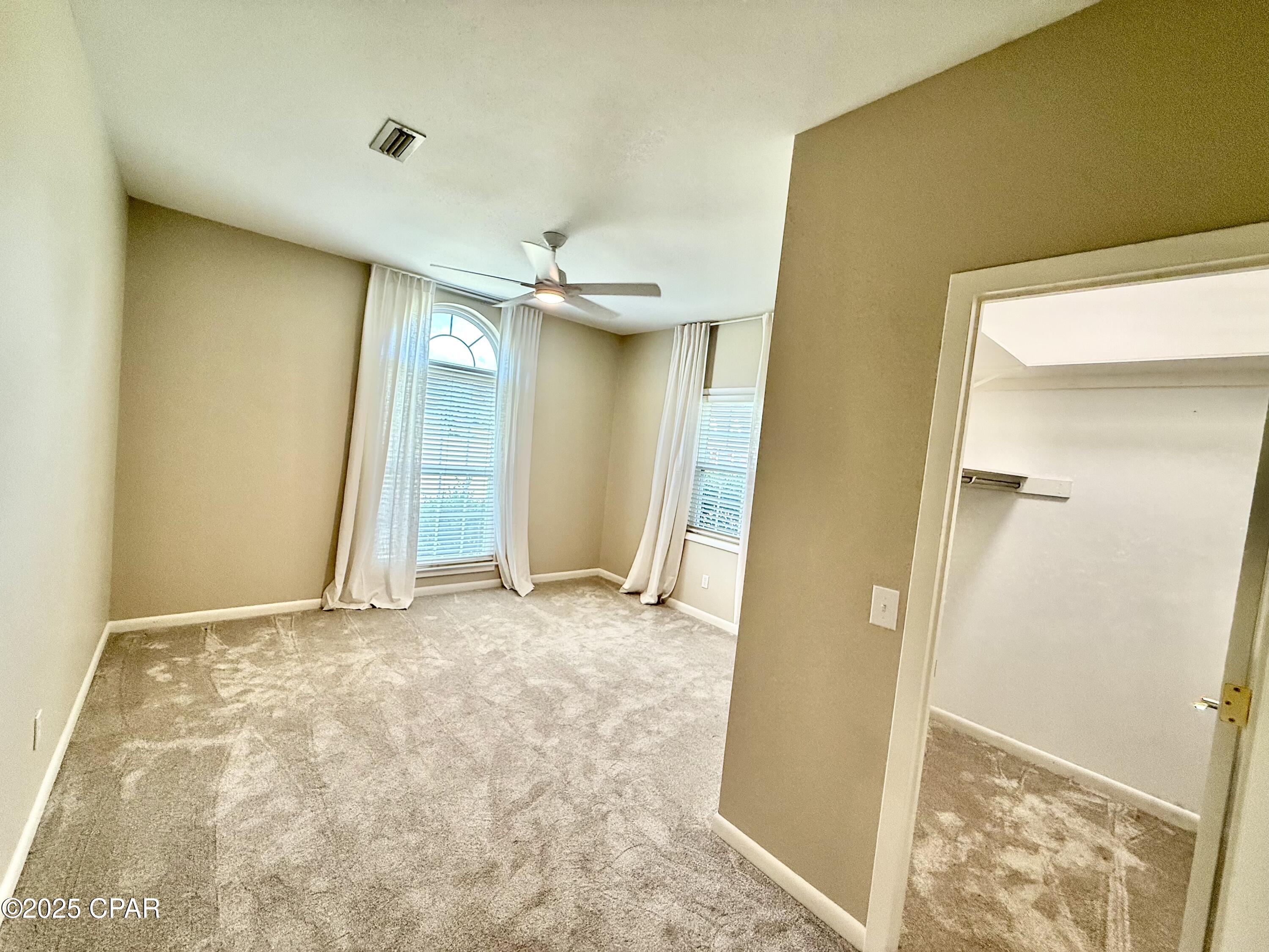 North Oaks - Residential